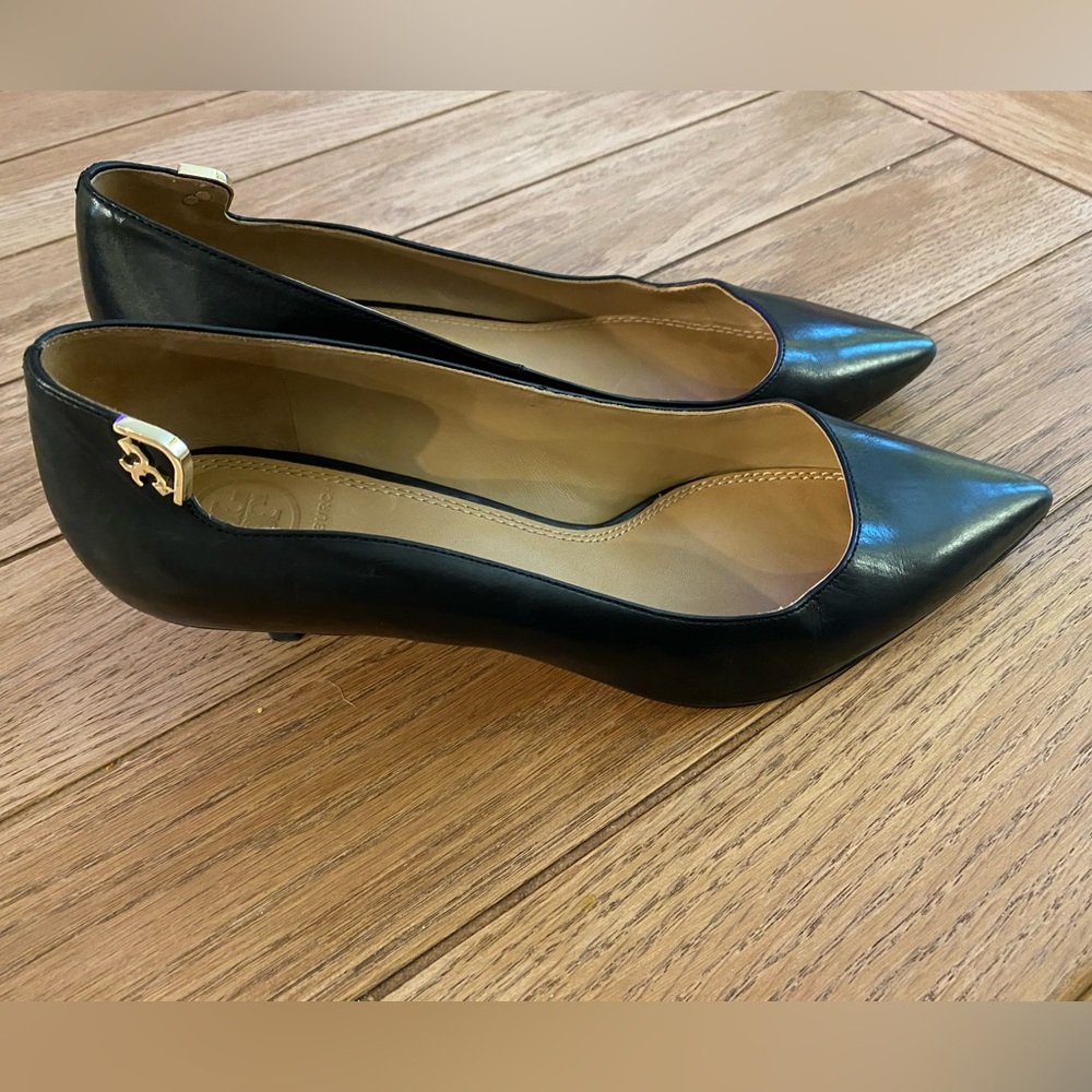 Tory Burch Kitten Heels Black Leather 6.5